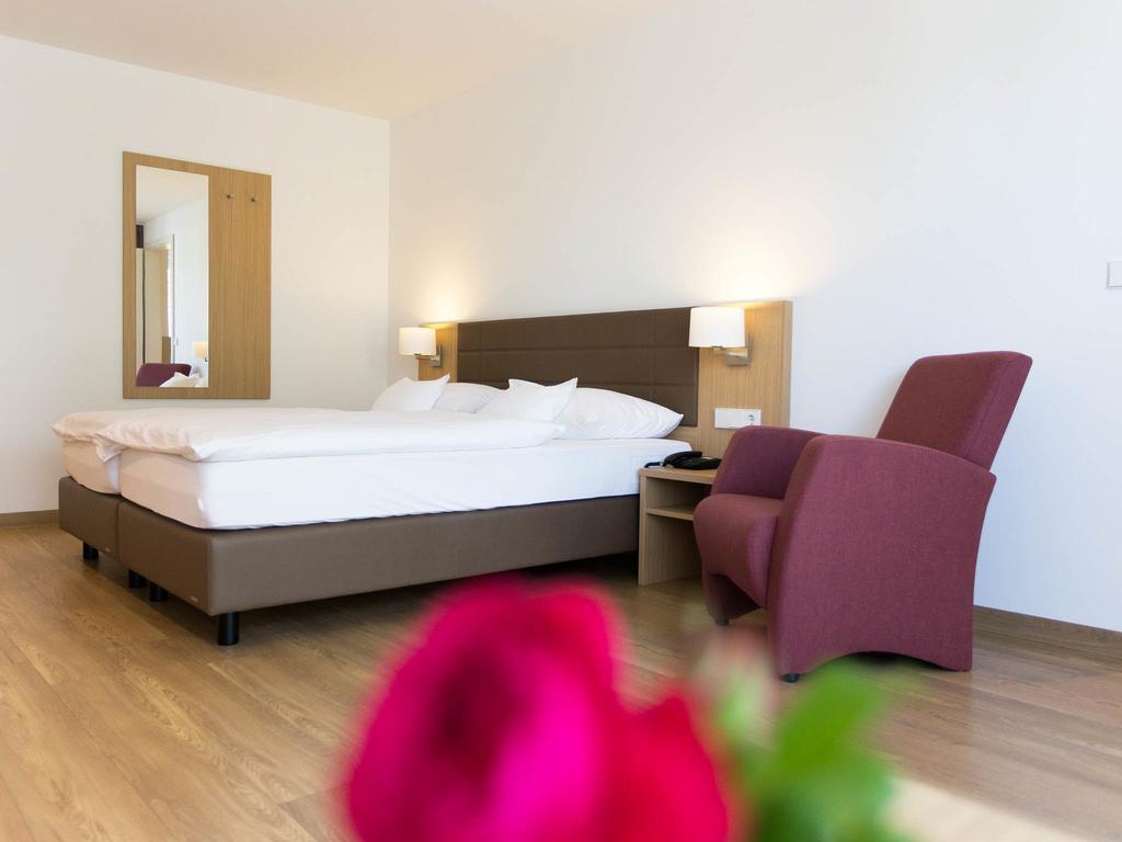 Hotel Seepark Garni Uberlingen Bagian luar foto