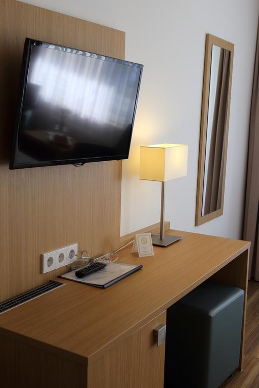 Hotel Seepark Garni Uberlingen Bagian luar foto