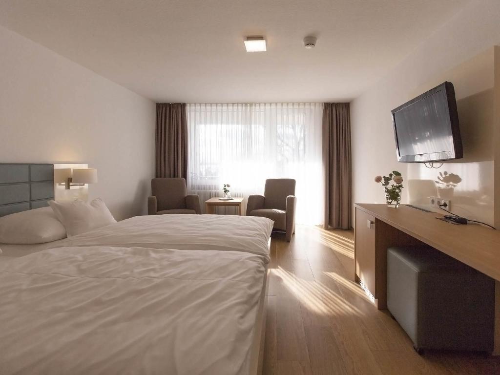 Hotel Seepark Garni Uberlingen Bagian luar foto