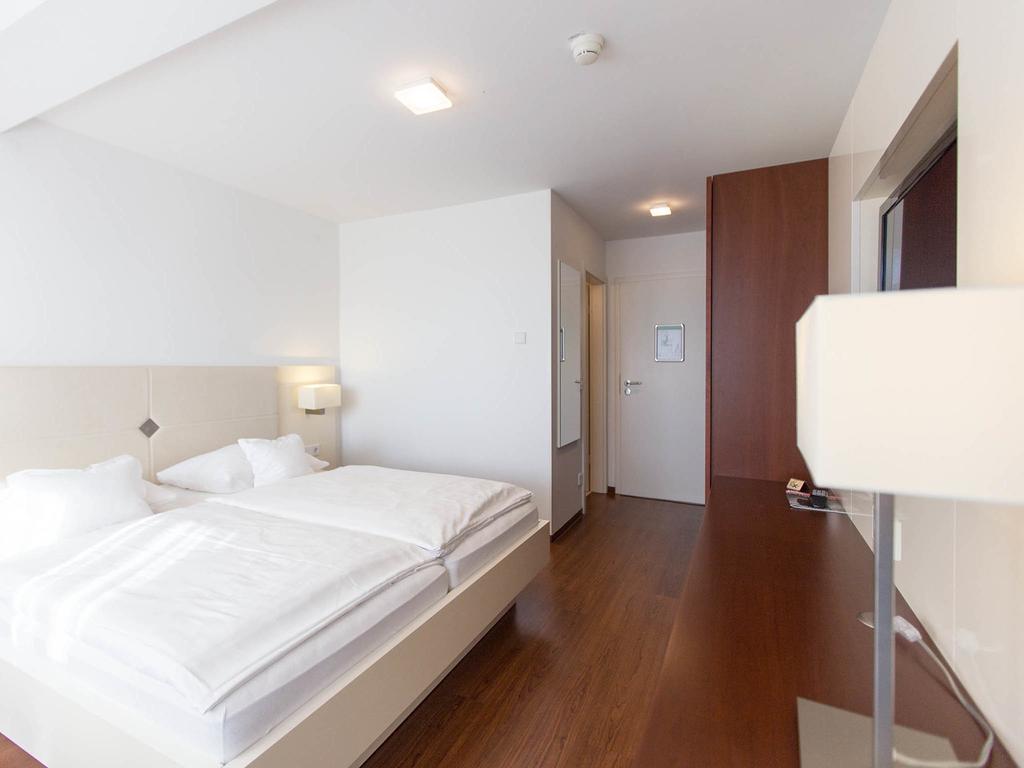 Hotel Seepark Garni Uberlingen Bagian luar foto