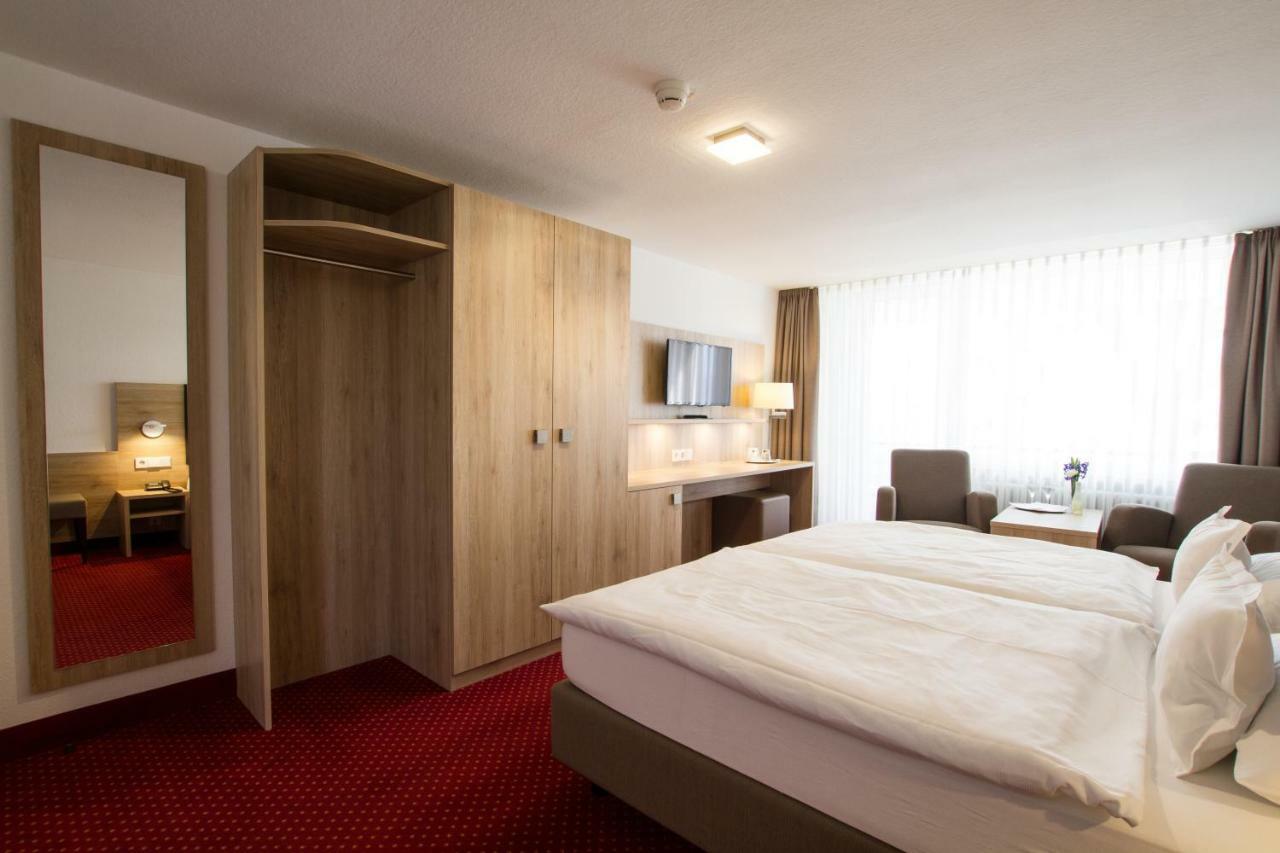 Hotel Seepark Garni Uberlingen Bagian luar foto
